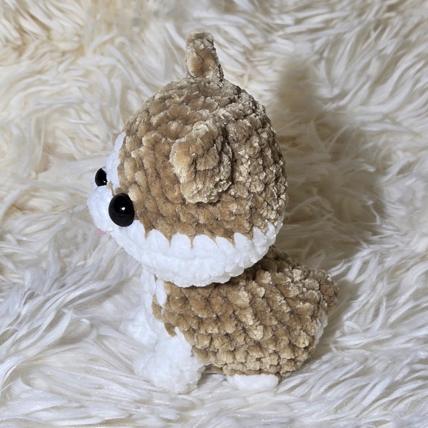 Handmade Crochet Cute Sitting Dogs Made-to-Order