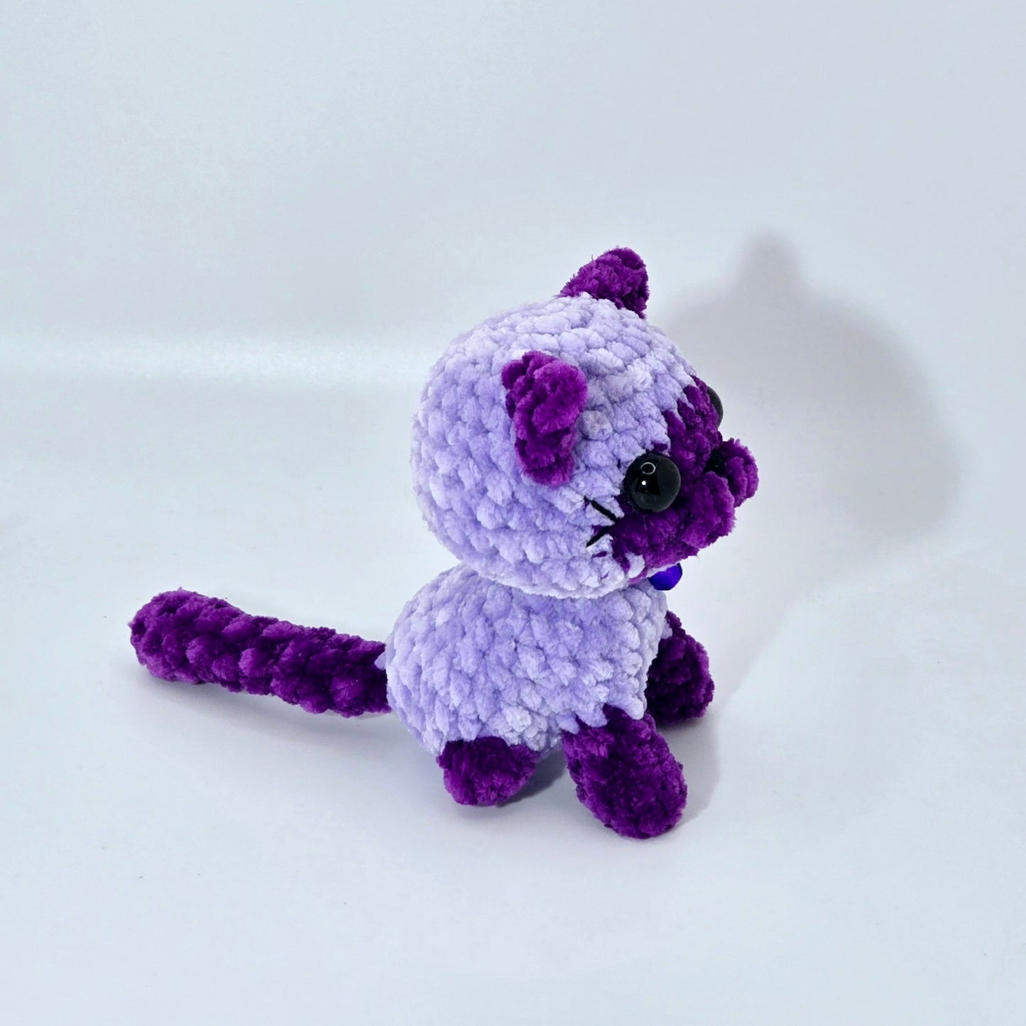 Handmade Crochet Cute Sitting Cats Made-to-Order