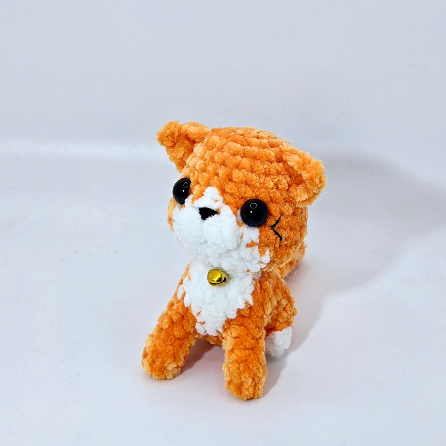 Handmade Crochet Cute Sitting Cats Made-to-Order