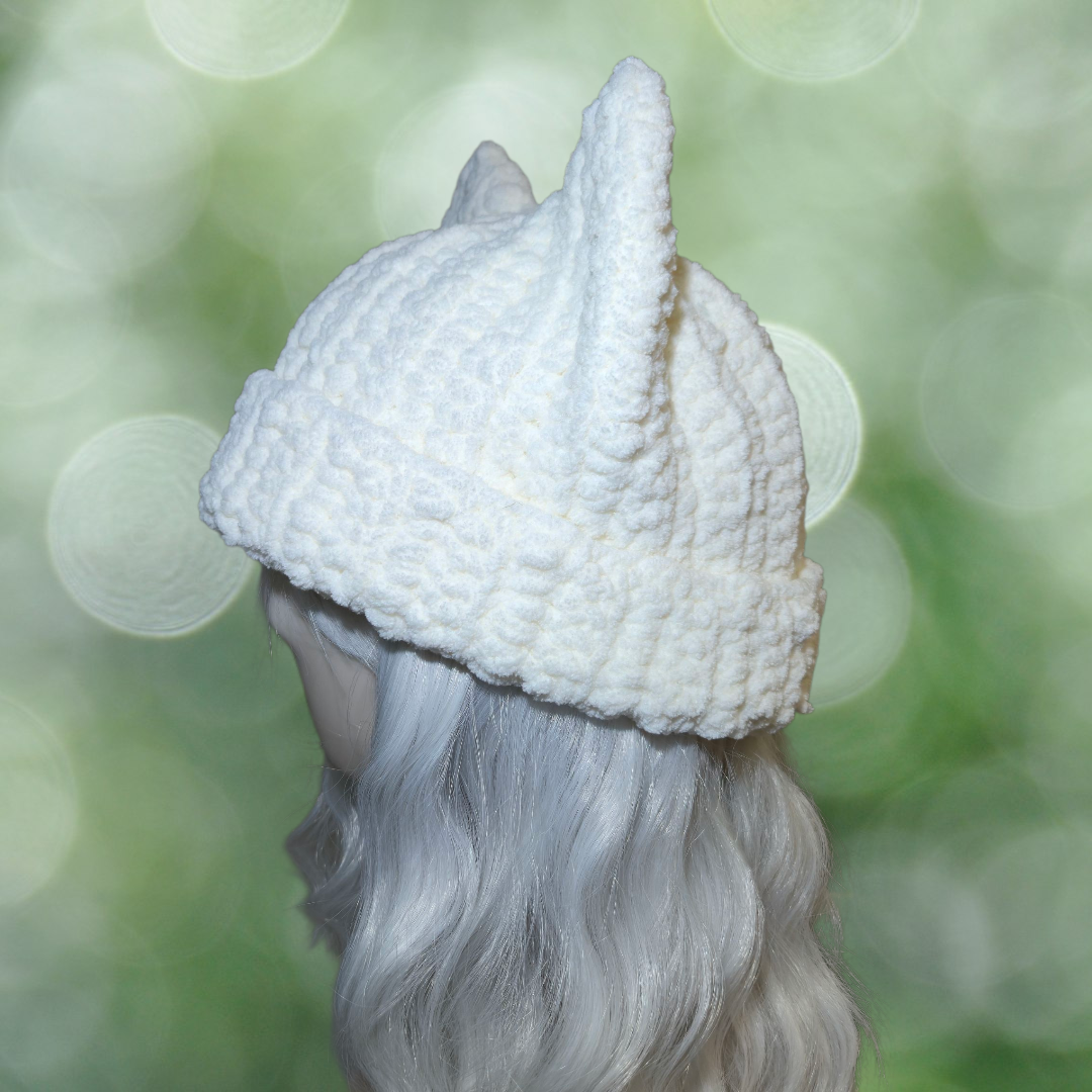 Cat ear hat white