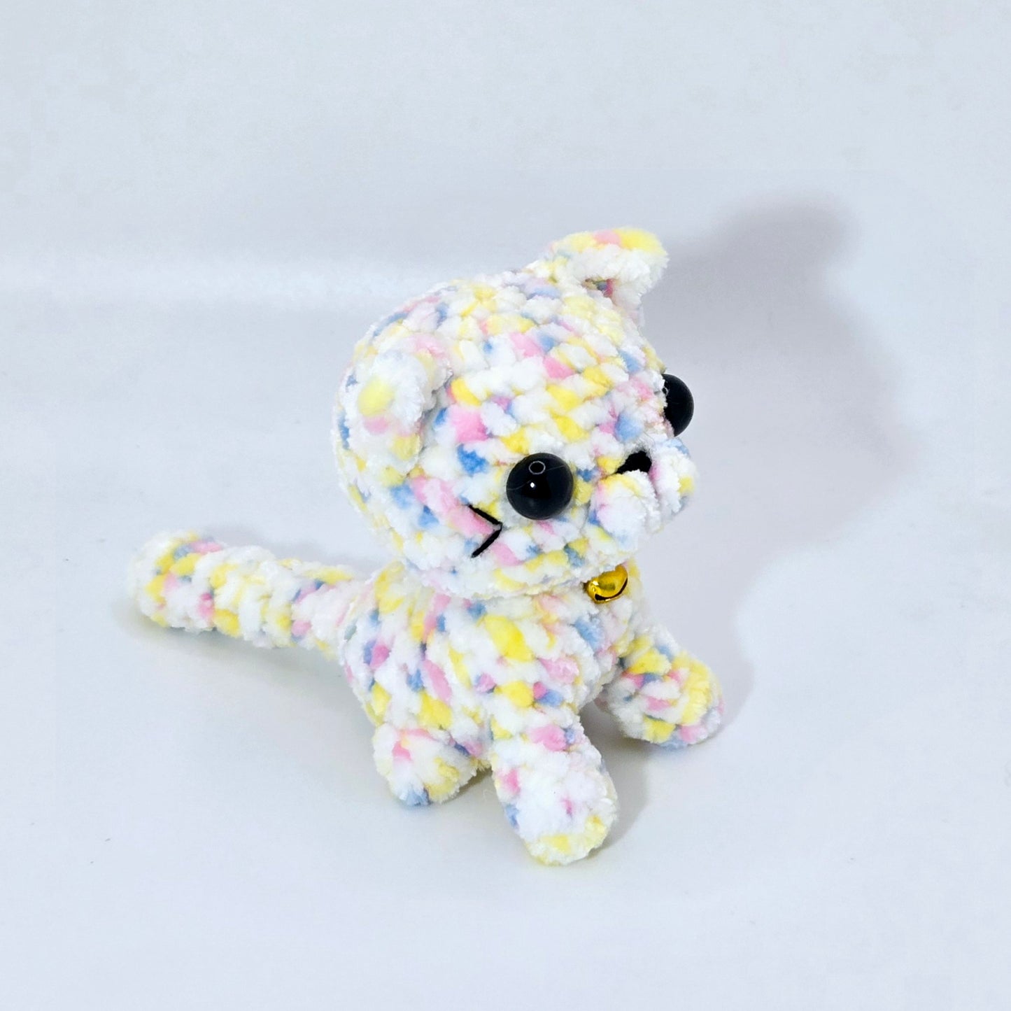 Handmade Crochet Cute Sitting Cats Made-to-Order