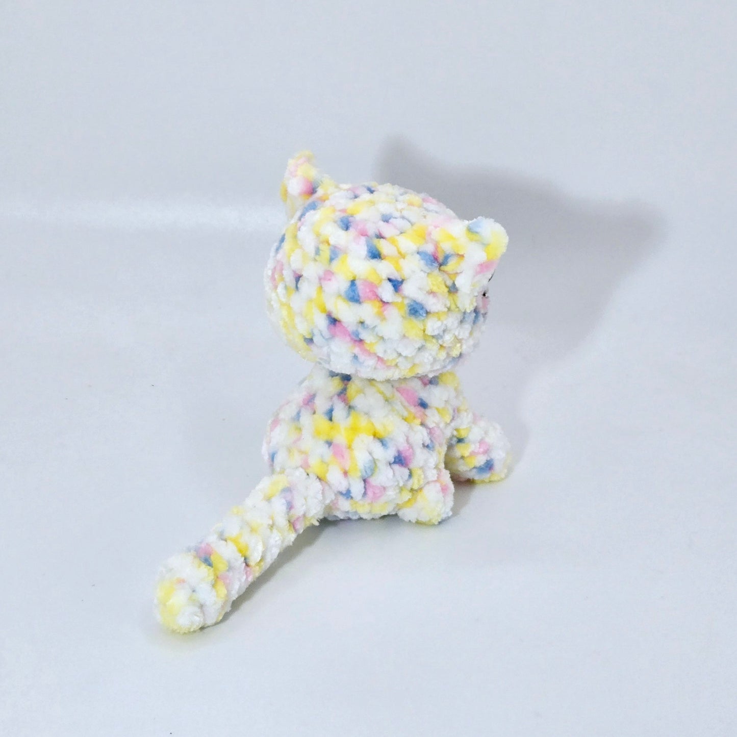 Handmade Crochet Cute Sitting Cats Made-to-Order