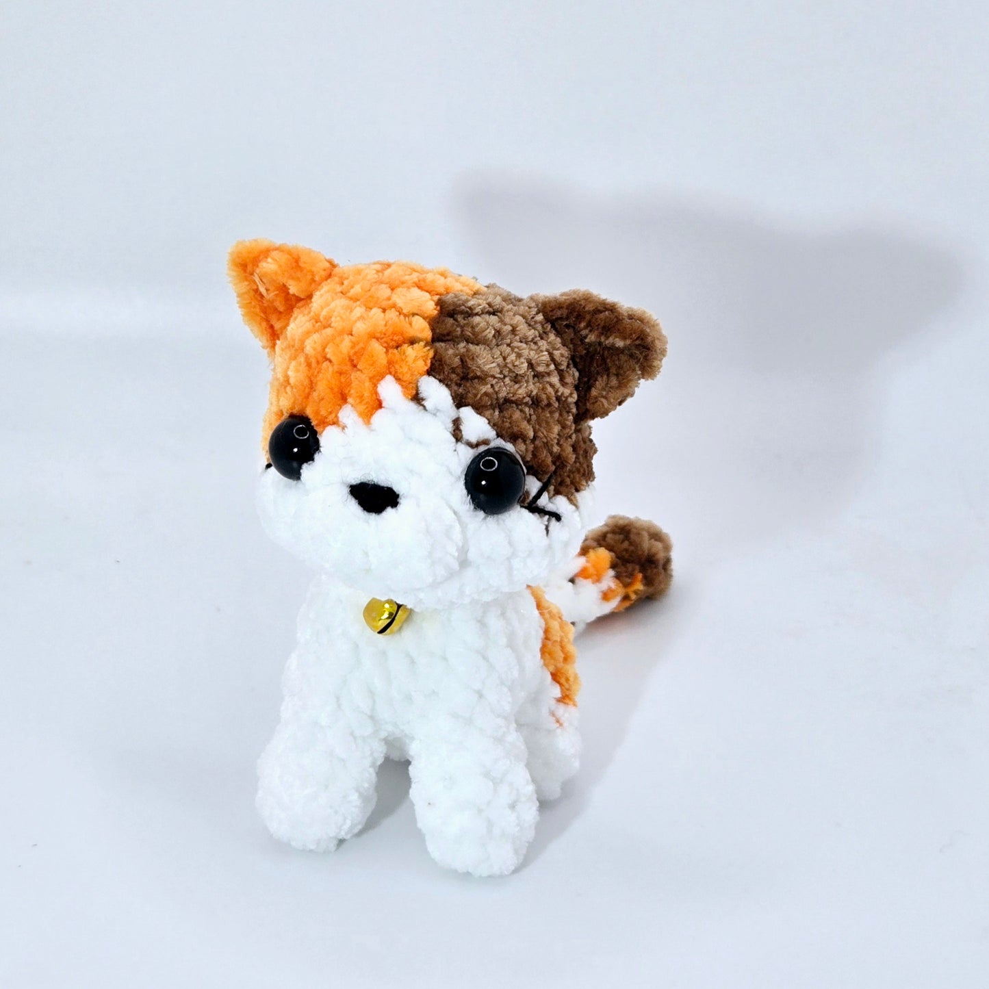 Handmade Crochet Cute Sitting Cats Made-to-Order